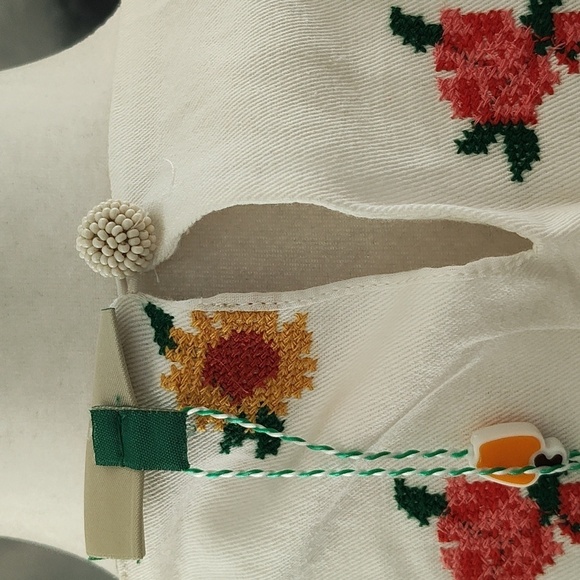 New FARM RIO Embroidered Crop Top - Picture 12 of 16